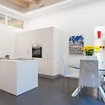 Апартаменты Tommy's Place - Center